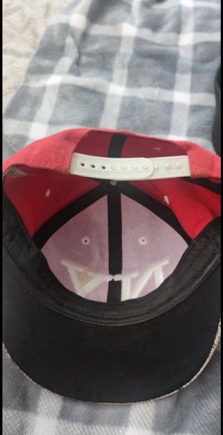 Cappello NY Rosso e Beige