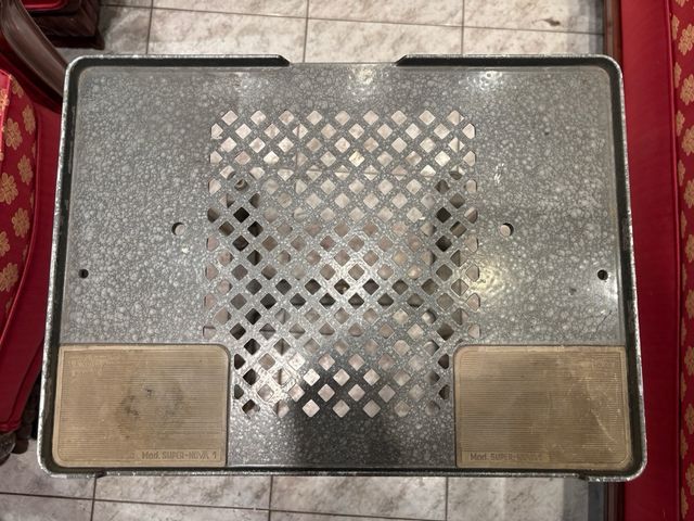 Mesa antigua Involca para máquina de escribir