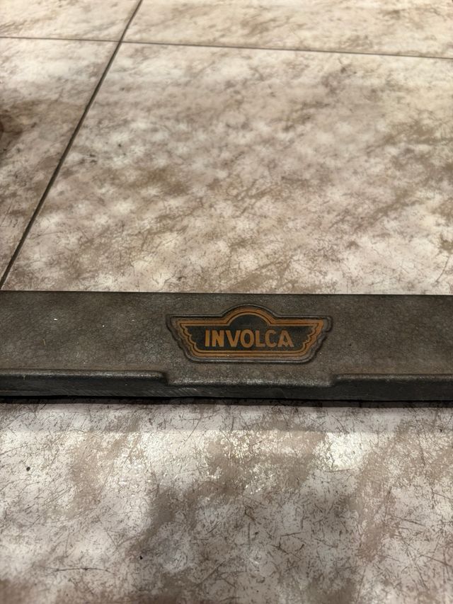 Mesa antigua Involca para máquina de escribir