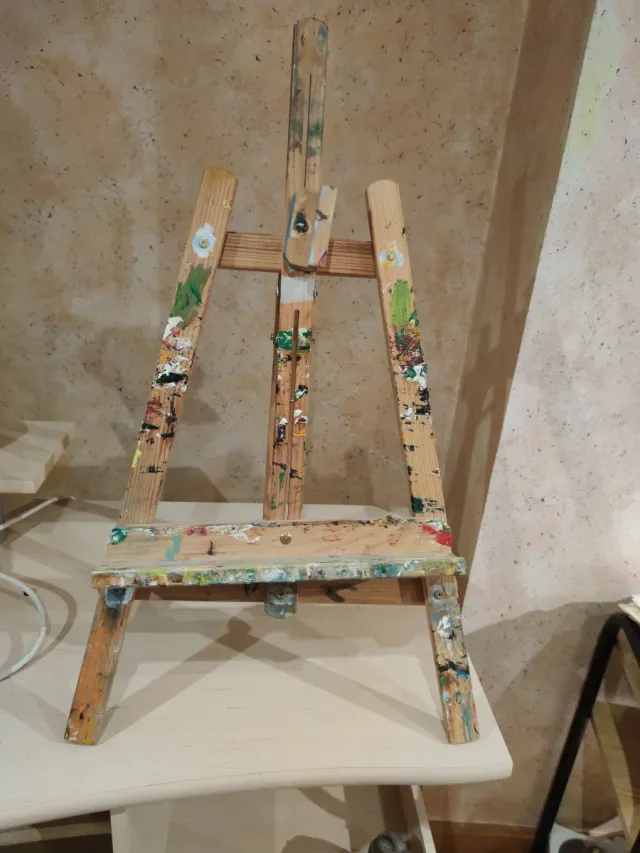 Caballete de mesa para pintar