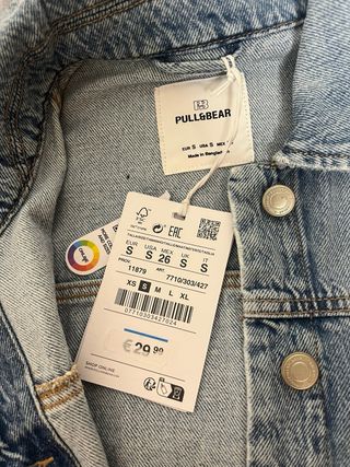 Chaqueta vaquera corta