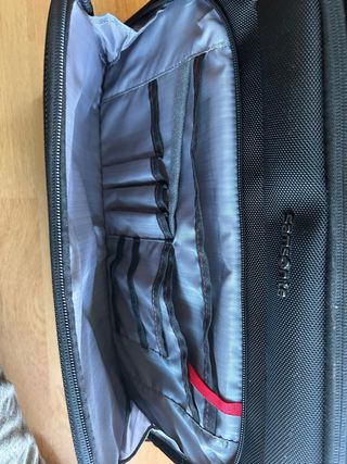 Maletín de viaje Samsonite negro