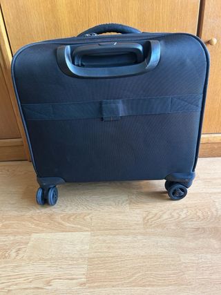 Maletín de viaje Samsonite negro
