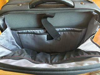 Maletín de viaje Samsonite negro