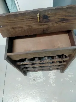 Botellero vintage de madera