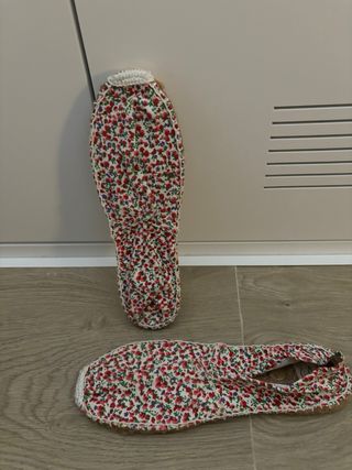 Alpargatas coloridas sin estrenar