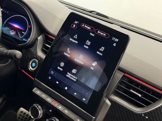 Renault Arkana RS LINE E-TECH 