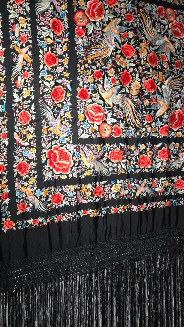 Manton de Manila Antiguo Bordado Aves y Flores