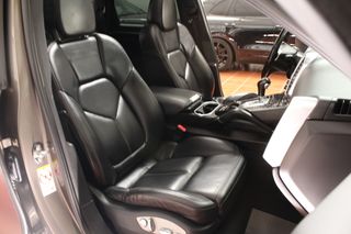 Porsche Cayenne 2012