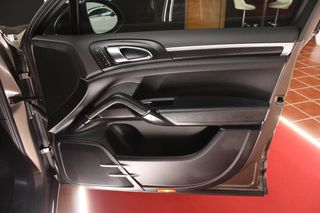 Porsche Cayenne 2012