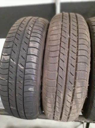 Neumáticos de coche