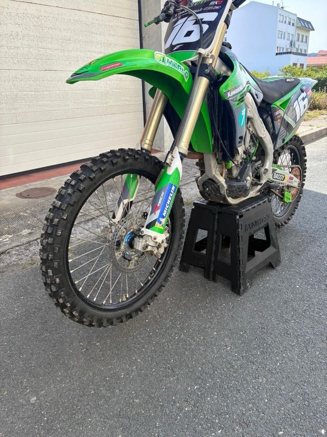 Kawasaki KXF 250 2011