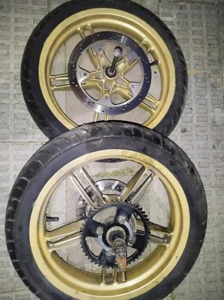 Llantas Yamaha TZR Doradas
