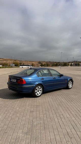 BMW Serie 3 320d 2001
