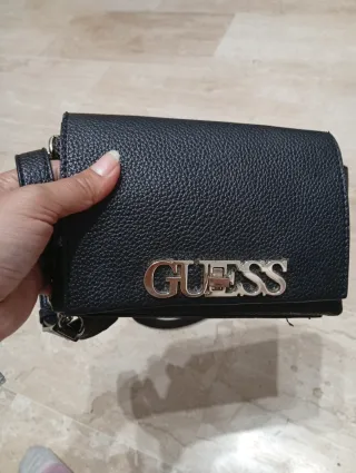 Bandolera Guess Negra