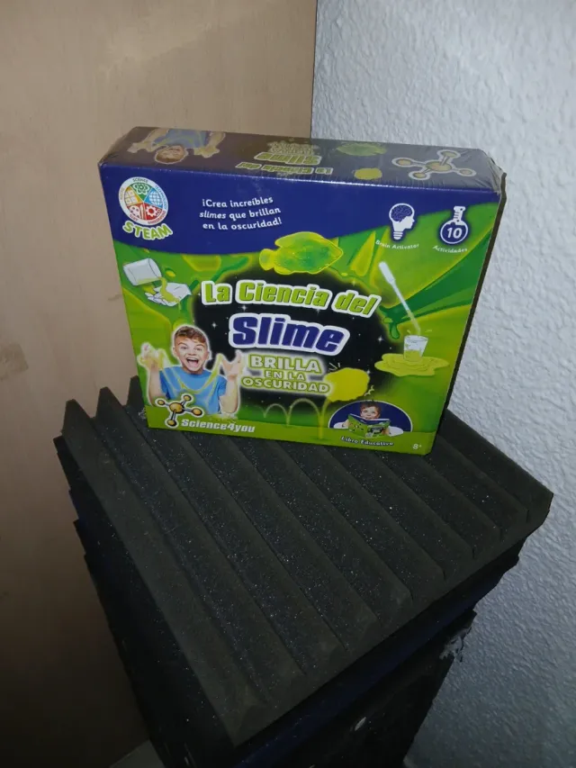 La Ciencia del Slime - Brilla en la Oscuridad