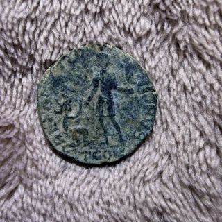 Lote 3 Monedas Romanas Mayorinas Magno Máximo
