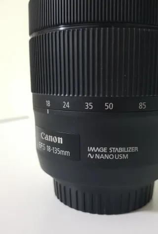Obiettivo Canon EFS 18-135mm IS Nano USM