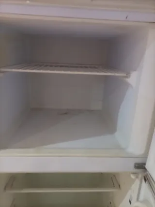 Nevera y Congelador Indesit