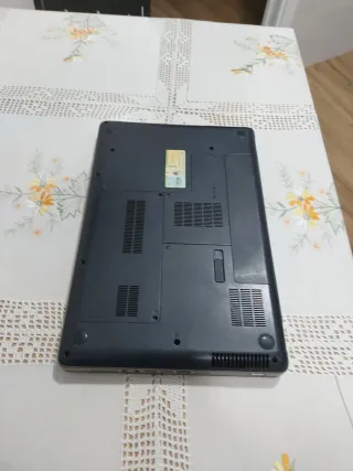 Portátil HP G62. I3 .Windows 11pro. 