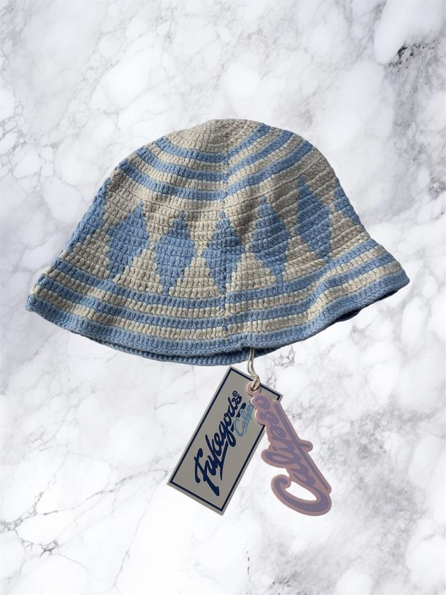 Gorro Fake Gods beige y azul