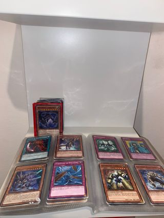 Collezione carte Yu-Gi-Oh + mazzo aggiuntivo 