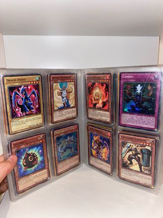 Collezione carte Yu-Gi-Oh + mazzo aggiuntivo 