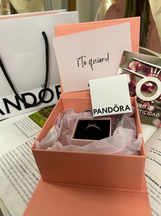 Anillo Pandora Blancanieves