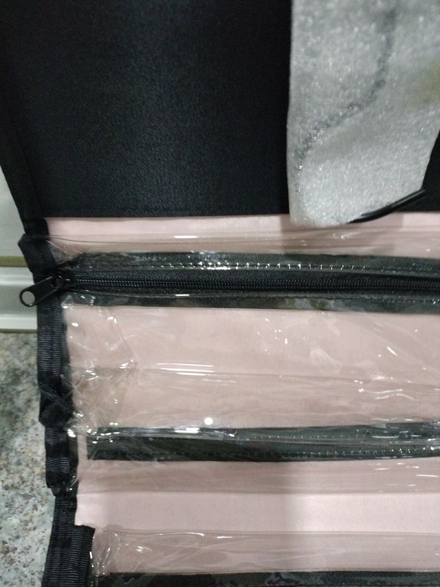 Neceser de viaje Mary Kay negro