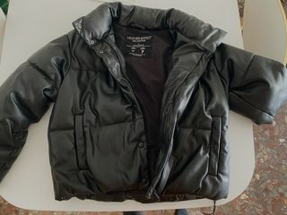 Chaqueta Puffer Cuero Stradivarius Negra