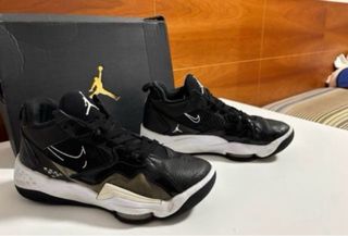 Zapatillas Jordan Zoom 92 Negras y Blancas