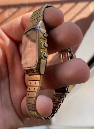 Reloj Citizen Digi-Ana Vintage Quartz Dorado