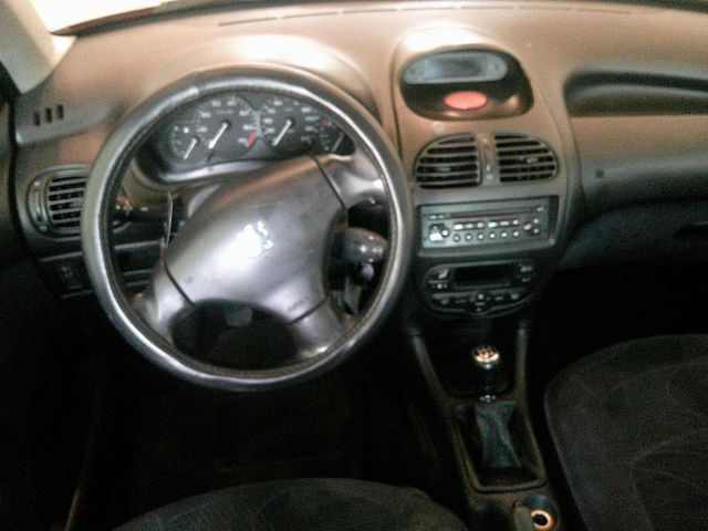 Peugeot 206 2002