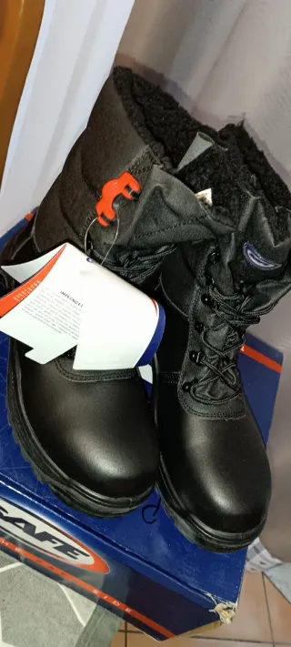 Stivali da lavoro neri foderati in Lana