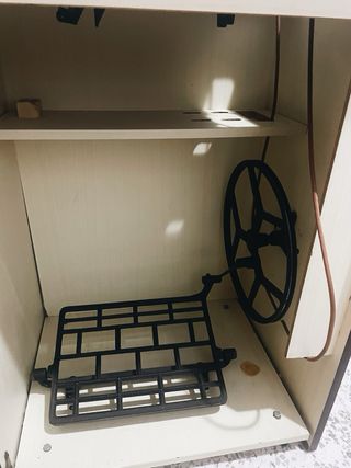 Máquina de coser Alfa antigua