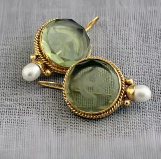 Pendientes Vintage Chapados Oro y Perlas
