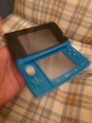 Nintendo 3DS Azul con cargador