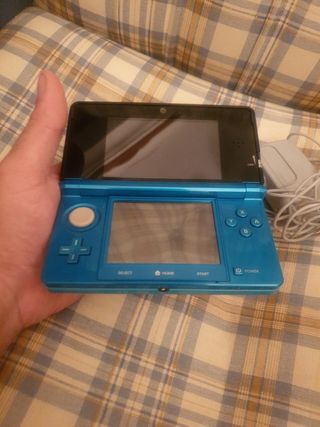 Nintendo 3DS Azul con cargador