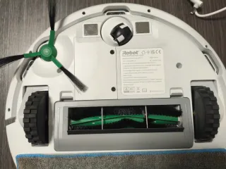 Aspiradora Roomba iRobot esential 2 en 1