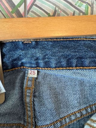 Falda vaquera midi de Levi's