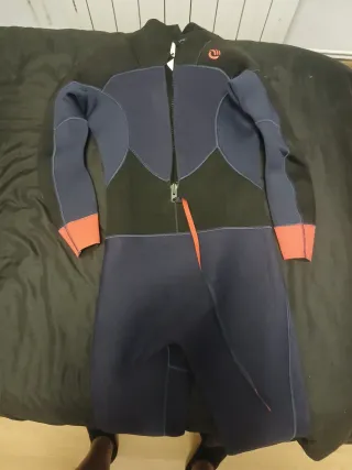 Traje de neopreno OLAIAN