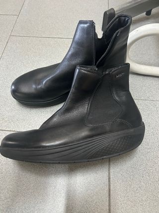 Stivaletti donna MBT n.37