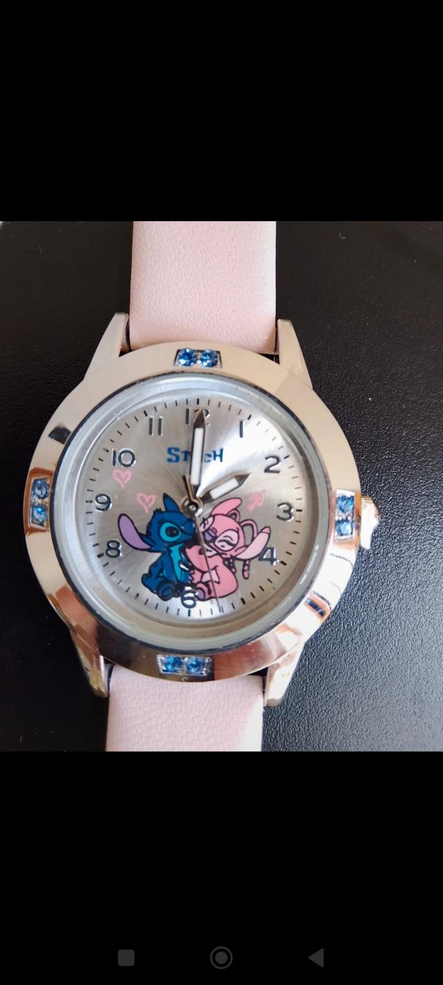 Reloj Disney Stitch Rosa con Cristales