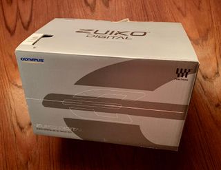 Olympus Zuiko Digital 35-100mm f2 + adapt. M4/3