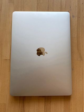 MacBook Air M1 Plata OFERTA