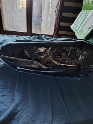 Coppia Fari Valeo VW Polo 06/17>>