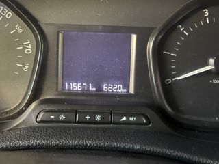 PEUGEOT Expert Combi6 BlueHDi 120 SS Standard