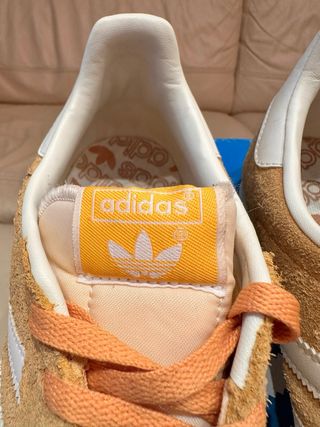 Adidas Gazelle senape