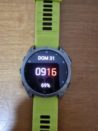 Garmin Fenix 8 51mm Amarillo con 6 meses de uso
