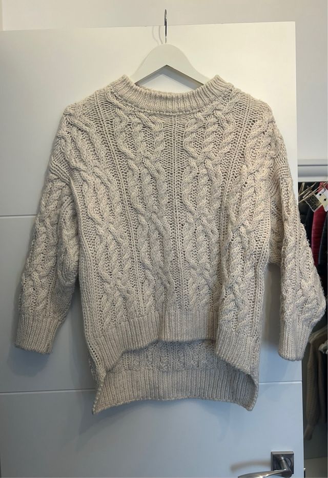 Jersey de punto trenzado beige mujer